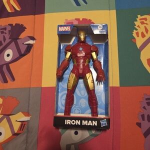 Marvel Iron Man Figure in Red and Gold Armor New in Box